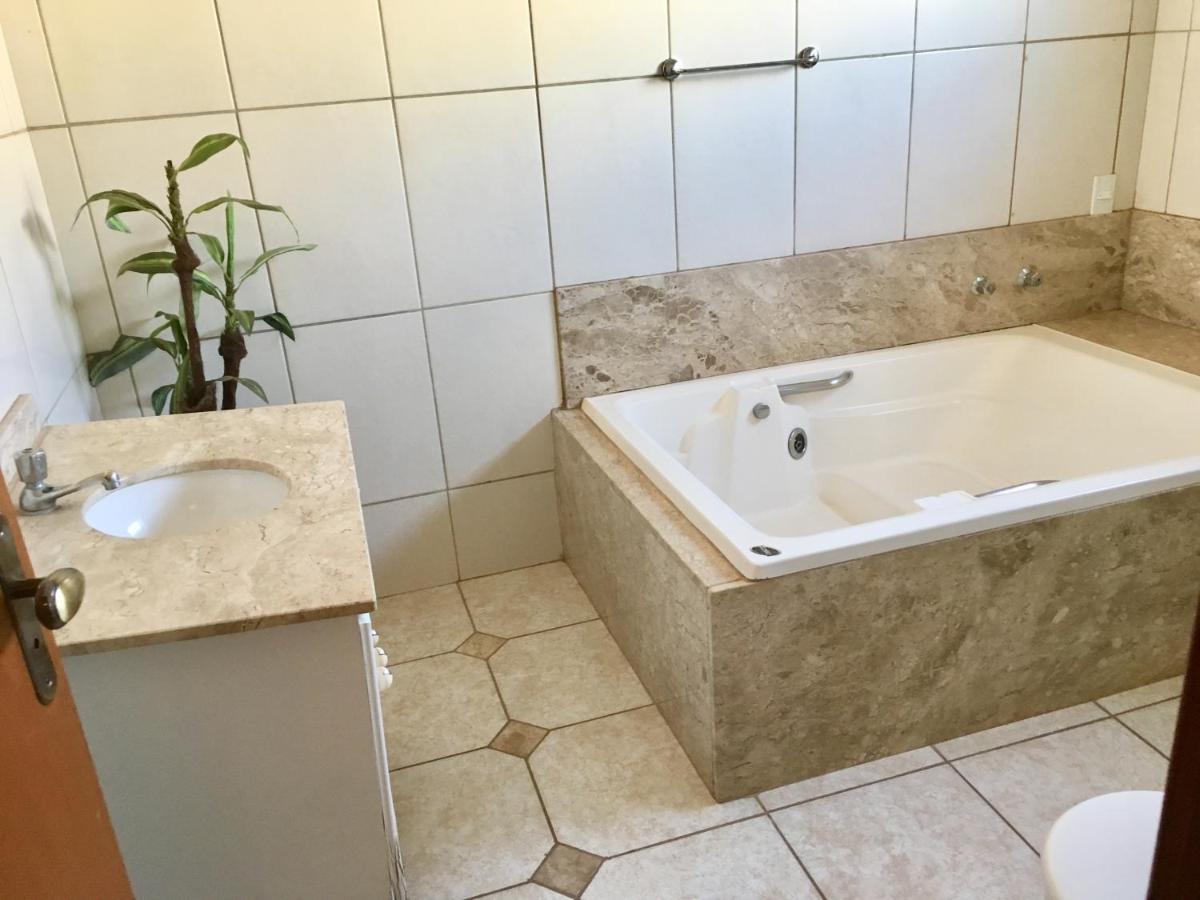 Oasis Hotel Severinia Екстер'єр фото